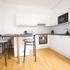 Exclusive 2-bedroom With Pool & Balcony Apartment