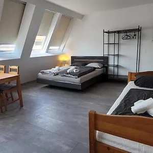 Tota Vienna