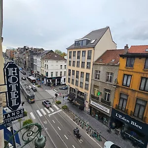 Little Stephanie Bruxelles