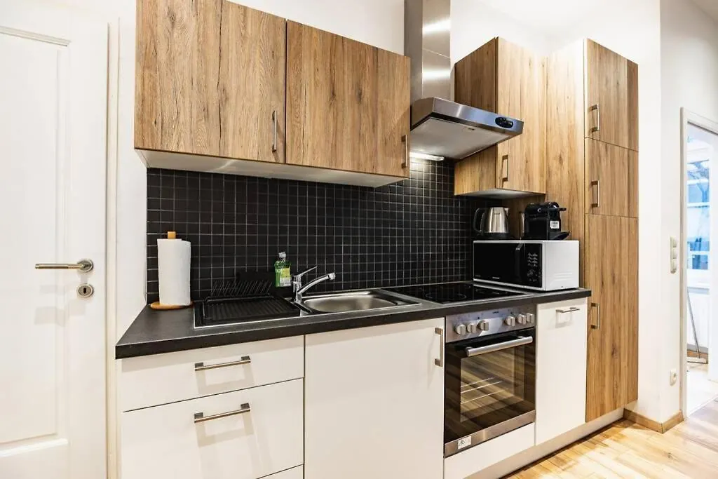 Modern Apartment Next To Subway Station Vienna
